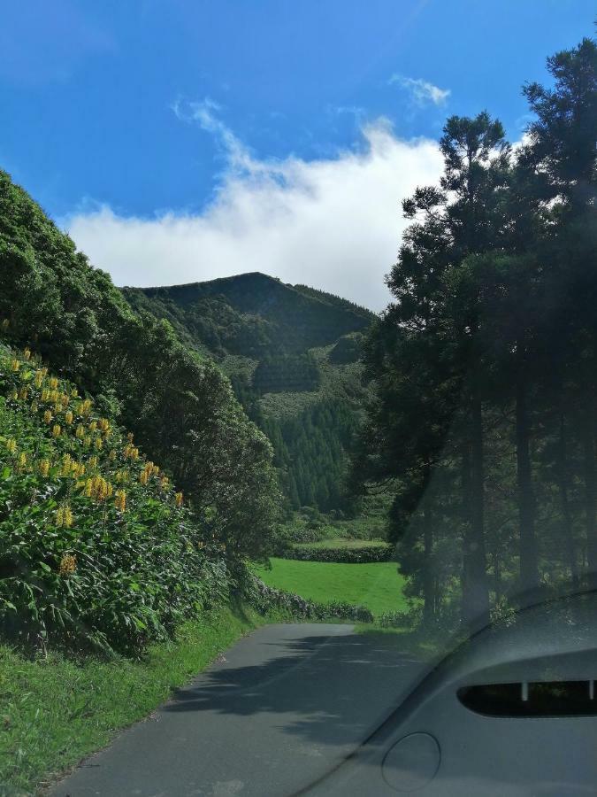 A Casa Do Ti Mendonca Villa Lajes das Flores Exteriör bild