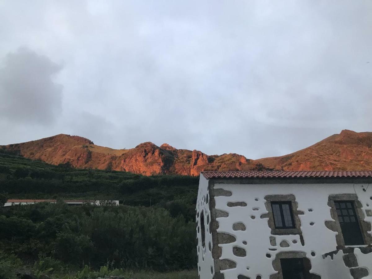 A Casa Do Ti Mendonca Villa Lajes das Flores Exteriör bild